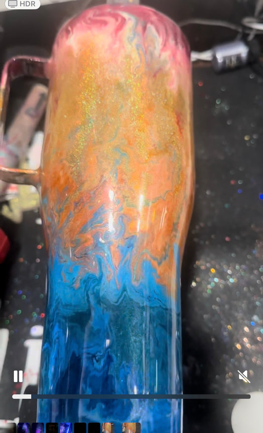 40 OZ Tumbler with handle “Golden love”